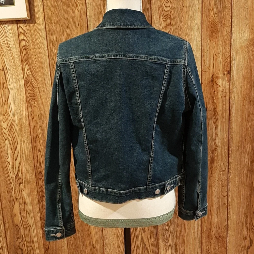 NWOT Signature by Levi Strauss Dark-Washed Denim Jacket/Front Pockets (L)